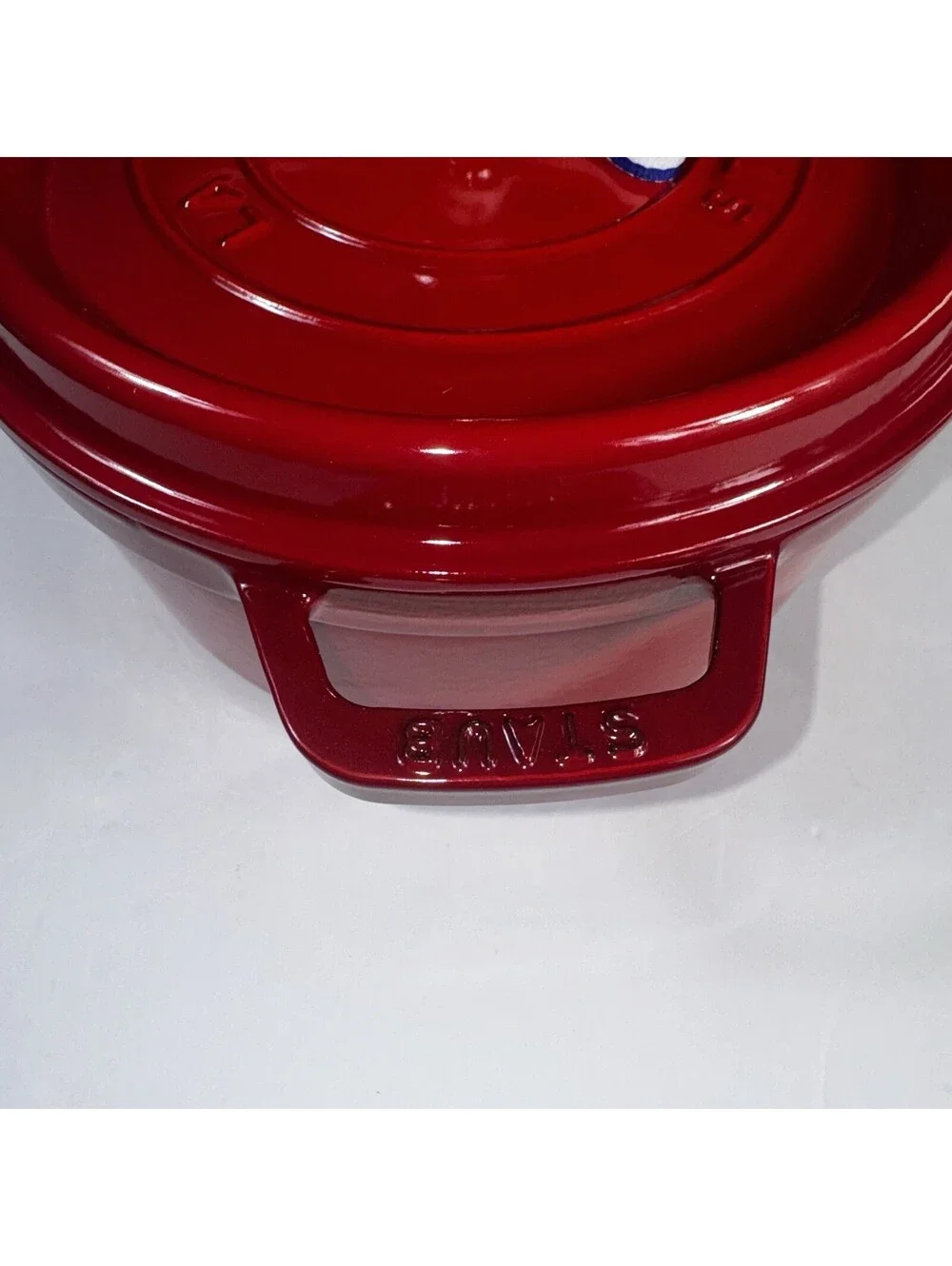 Staub brand new